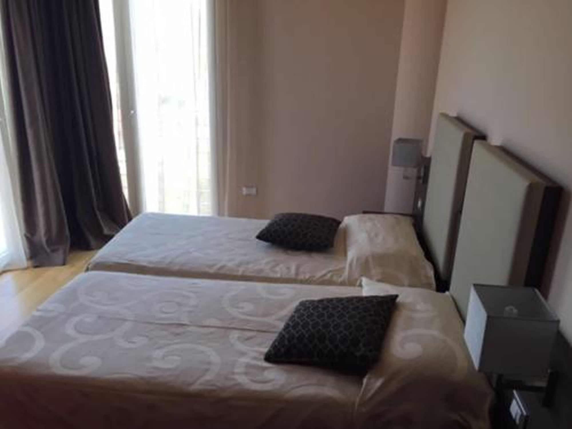 Zen Hotel Versilia Marina di Pietrasanta Luaran gambar