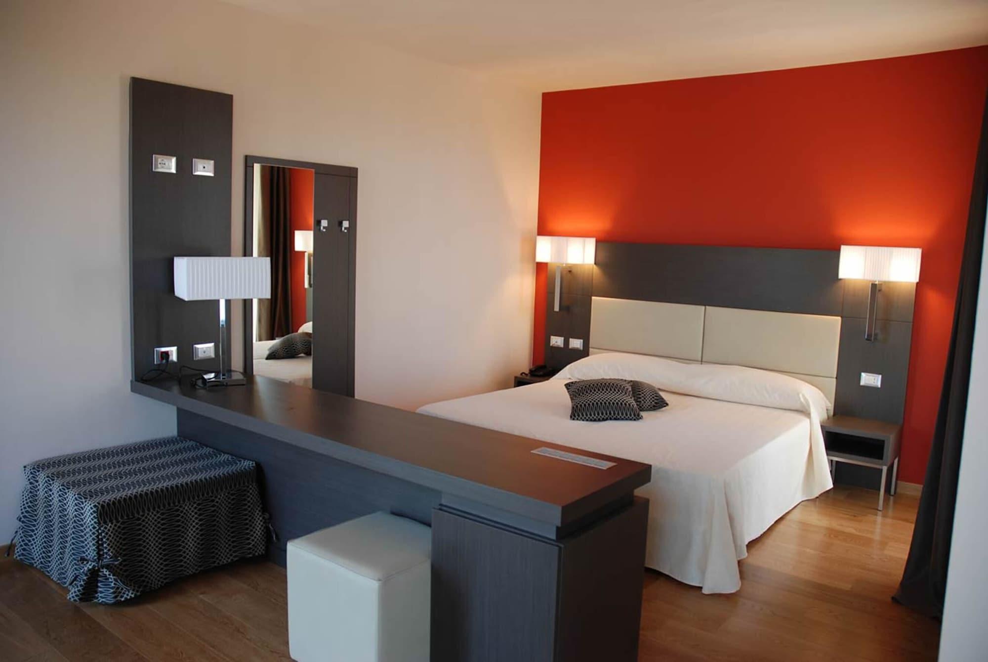 Zen Hotel Versilia Marina di Pietrasanta Luaran gambar