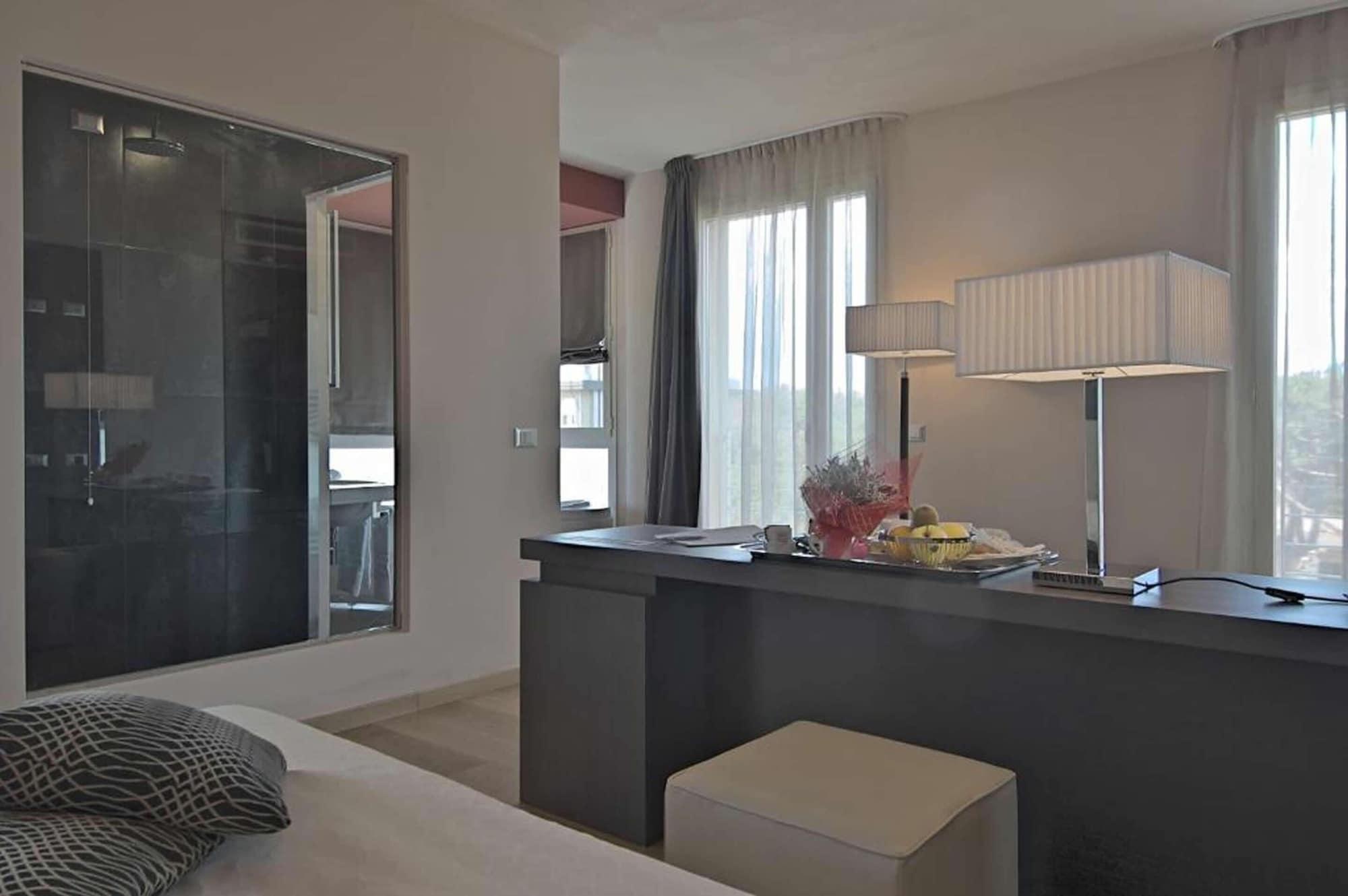 Zen Hotel Versilia Marina di Pietrasanta Luaran gambar