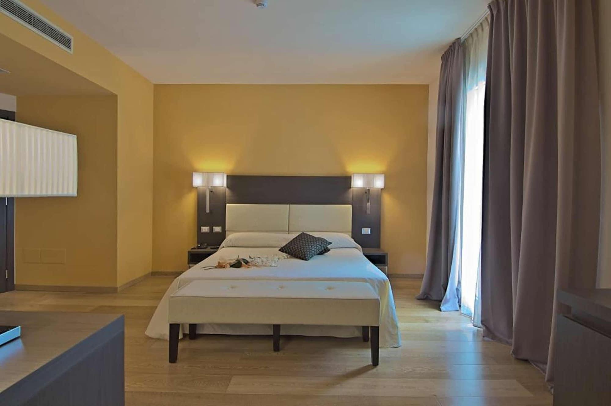 Zen Hotel Versilia Marina di Pietrasanta Luaran gambar