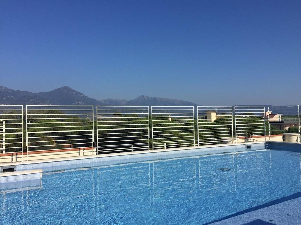 Zen Hotel Versilia Marina di Pietrasanta Luaran gambar