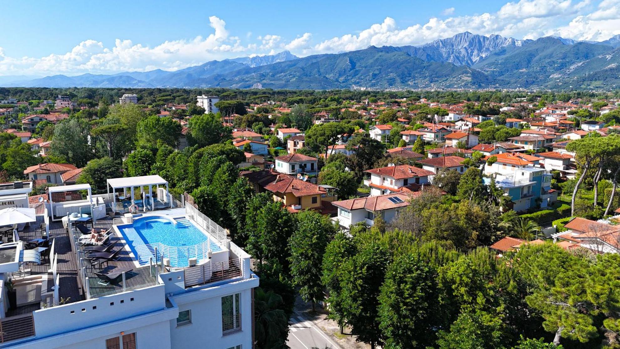 Zen Hotel Versilia Marina di Pietrasanta Luaran gambar