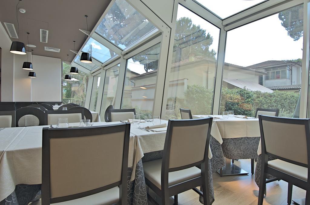 Zen Hotel Versilia Marina di Pietrasanta Luaran gambar